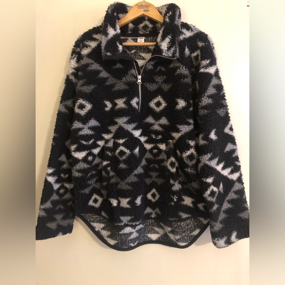 Old Navy Pullover